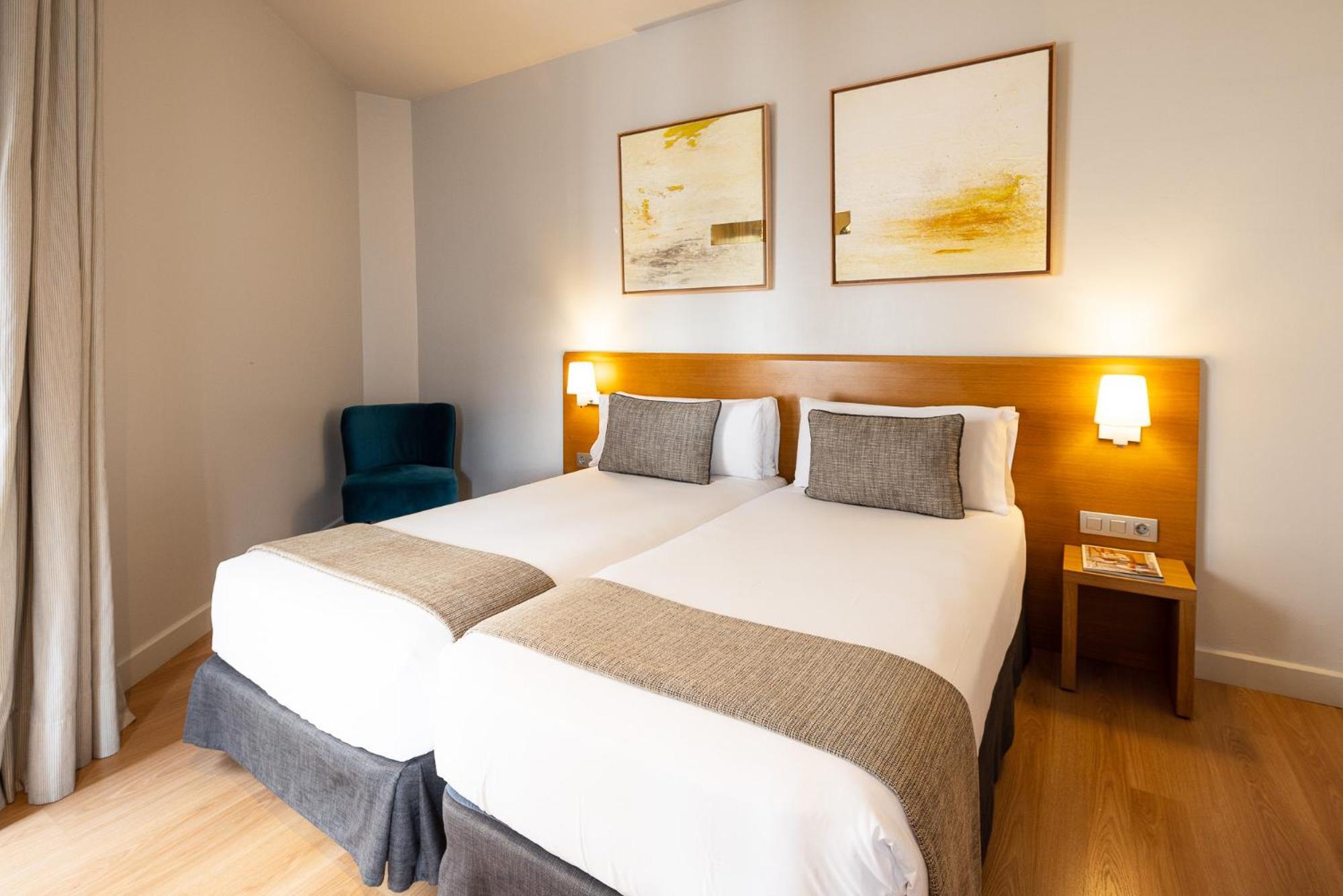 Arc La Rambla Hotel Barcelona Exterior photo