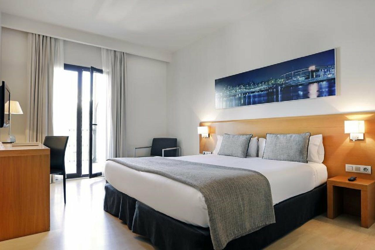 Arc La Rambla Hotel Barcelona Exterior photo